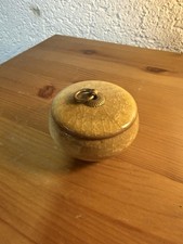 Kleine Keramikurne für Asche