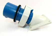 CEE form Wandstecker 32A-6h | 220V-240V | 2P+