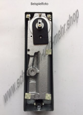 Geze Bodentürschließer