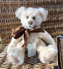 Laurie Lou Bears "Serendipity"