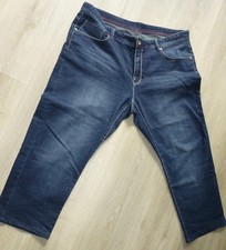 Schöne Herrenjeans von