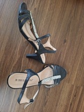 Sammler,Liebhaber,abgerockte Sandaletten,Pumps,schwarz,Gr.38,Macken 