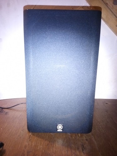 Yamaha 30 subwoofer - yamaha,