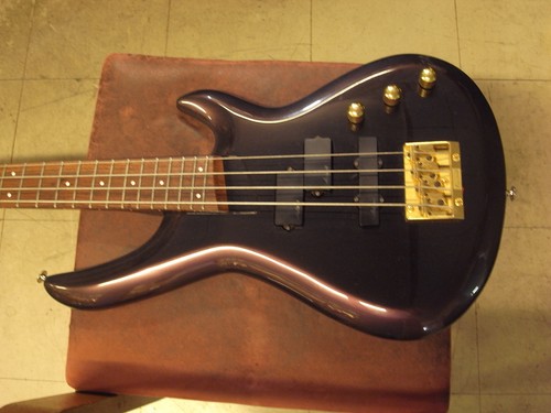 Aria pro avb 050 - aria, ii