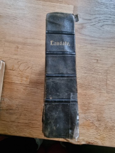 Antikes laudate gebetbuch - laudate,