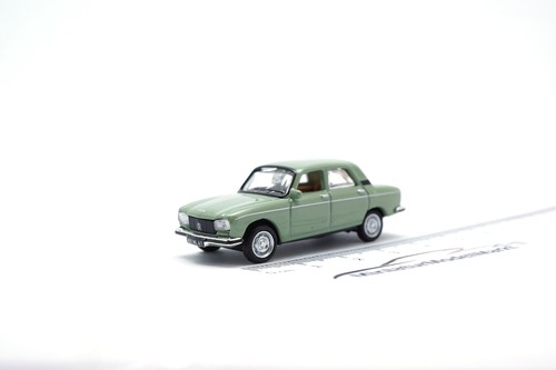 Peugeot 304 goldgrün - 304,