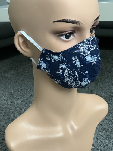 Maske mit pferde - maske,