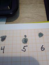 kleine Roh - smaragde wie abgebildet im Originalgestein nr Auktion nr. 5