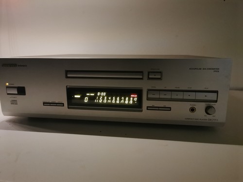 Onkyo 7711 integra cd - ,