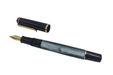 Pelikan M200 Füllfederhalter