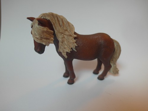 Schleich island pony stute - island,