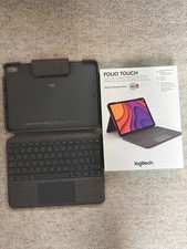 Logitech Folio Touch -