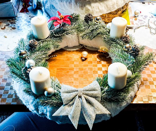 Adventskranz weiß kerzen - adventskranz,