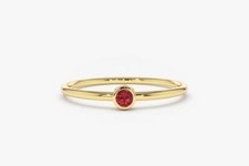 Solitaire Natural Red Ruby