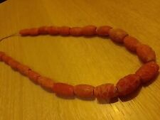 Folklore Schmuck  Kette aus 22 großen  Schaumkoralle Perlen