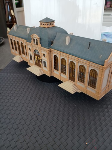 Eisenbahn modellbau bahnhof - modellbau,