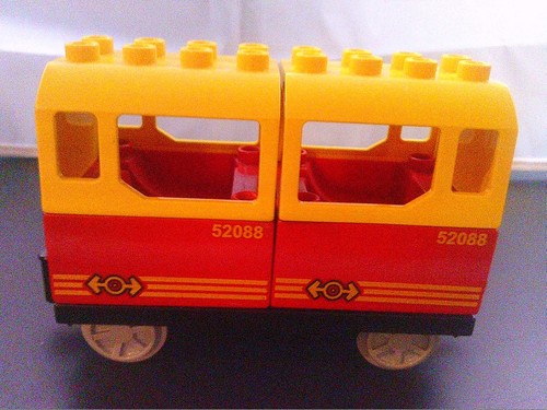 Lego duplo personen - duplo-personen-waggon, rot