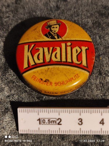 Alte blechdose kavalier - alte,