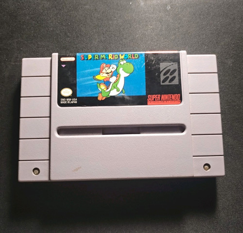 Nintendo super mario world - nintendo,