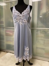 Valisere Paris Damen Unterkleid Nachthemd Größe 42/44 mit Spitzeneinsatz,