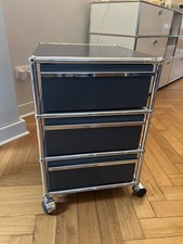 USM Haller Rollcontainer, 3 Schubladen, Anthrazitgrau, wie neu