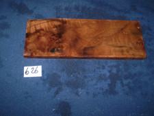 Nussbaum Maser Schmuckholz