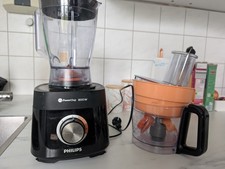Philips Küchenmaschine / Standmixer (800W) mit Zubehör