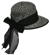 Eleganter Ovaler Damenhut  mit