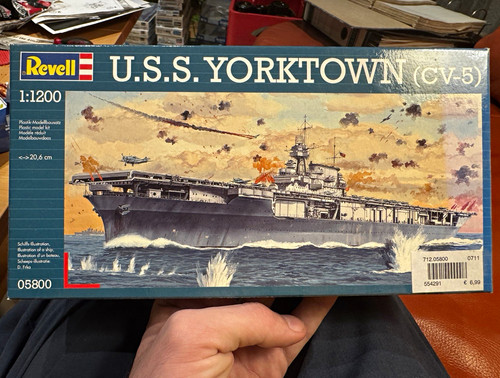Revell uss yorktown - uss, cv-5