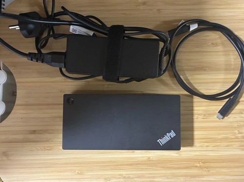 Lenovo thinkpad universal - thinkpad,