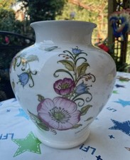 Vintage Hutschenreuther Vase