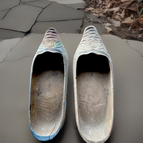 Antike holzschuhe klompen - holzschuhe,,