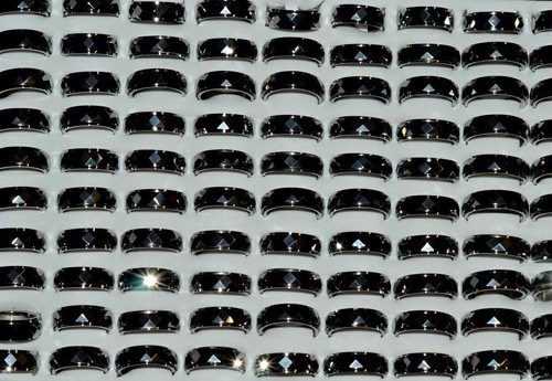 Ring aus titan - aus, drehbar