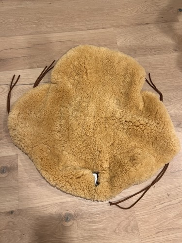 Mattes lammfell sattelbezug - lammfell,