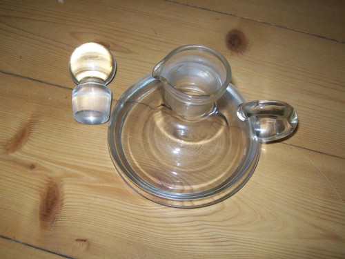 Karaffe mit geschliffenem
