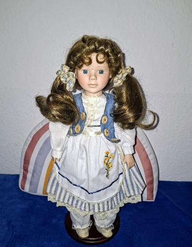 🎀Vintage🎀Porzellanpuppe?