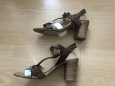 Schöne Sandalen von laura bellariva Größe 40 Silber-Braun