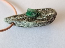 Smaragd-Anhänger aus dem