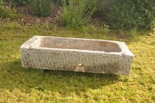 NATURSTEIN Kalkstein-Trog Steintrog Garten-Steinbrunnen Wassertrog Pflanztrog
