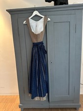 klassisches Dirndl braun