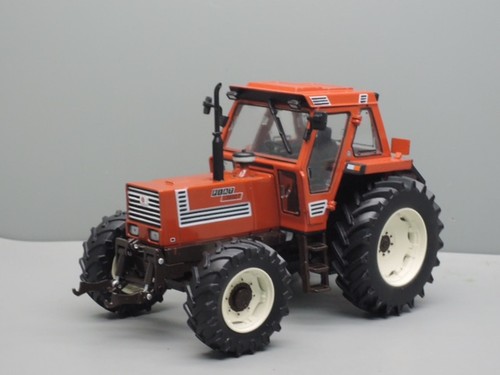 Modell traktor fiat agri 1380 - modell,