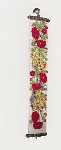 Bestickter glockenzug mit - bestickter,