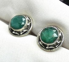 Ohrstecker echt 925 Silber ca. 11 mm im Durchmesser mit fac. Smaragd UNIKAT NEU