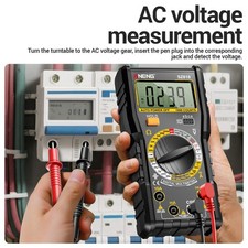 Digitaler Multimeter Tester