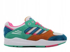 M20946 Adidas Tech Super Solo