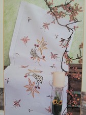 UB Design Stickvorlage Kreuzstich Leuchtender Herbst buntes Laub