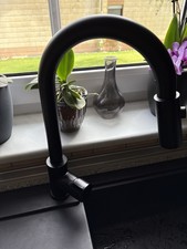 Schwarz Küchenarmatur Niederdruck mit Brause 360° Spültischarmatur Wasserhahn