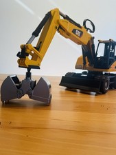 Bruder Schaufelgreifer