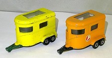 2x Matchbox - Pony Trailer -