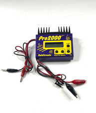 Robitronic Pro 2000 Plus Ladegerät für  RC Modelle